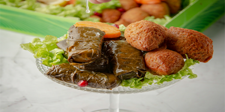 ورق عنب مع كبه